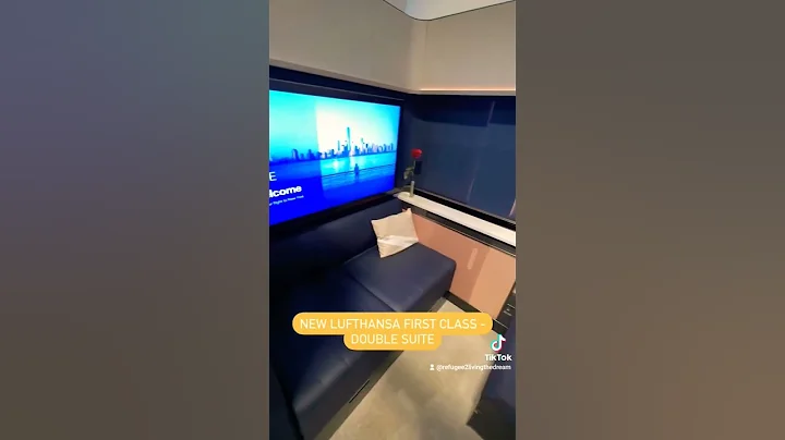 Lufthansa First Class Double Suite 😍 #TravelVlog #Travel #Lufthansa #FirstClass #DoubleSuite
