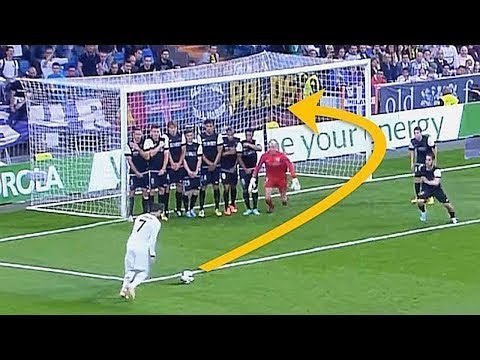 Download 10 FAMOUS FREEKICK GOALS - IMPOSSIBLE TO FORGET (Messi,Bale,Ronaldo..)[Football Channel]