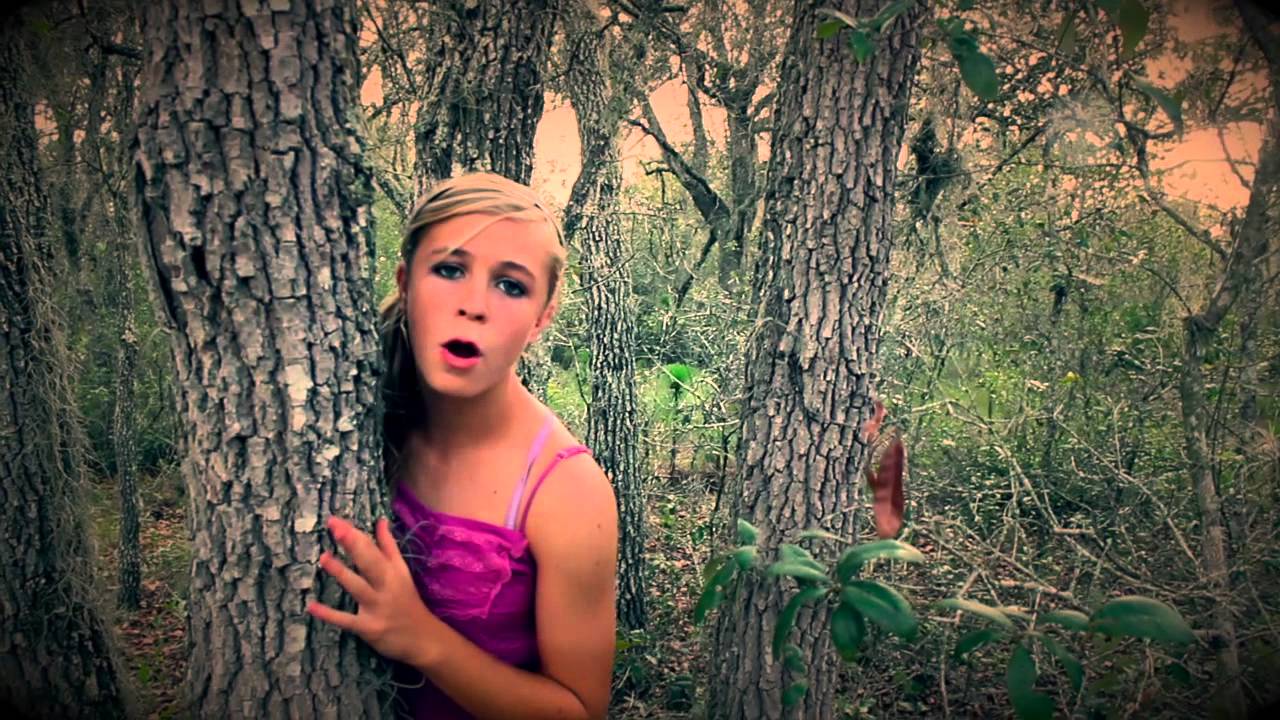 Lights Ellie Goulding Remix YouTube