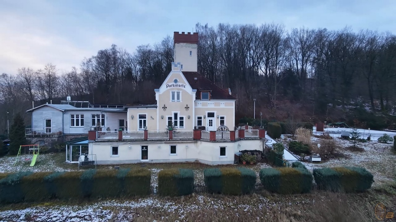 Parkwarte Aue – Historischer Aussichtsturm im Erzgebirge