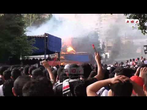 اعتداء الداخلية على مسيرة الوايت نايتس حول نادى الزمالك