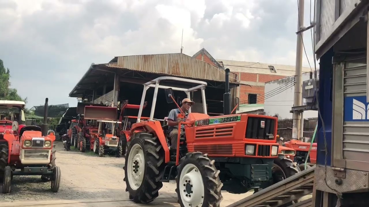 Kubota m5270 đưa e về nghệ an phụ vụ bà con lh0918340007 út luận