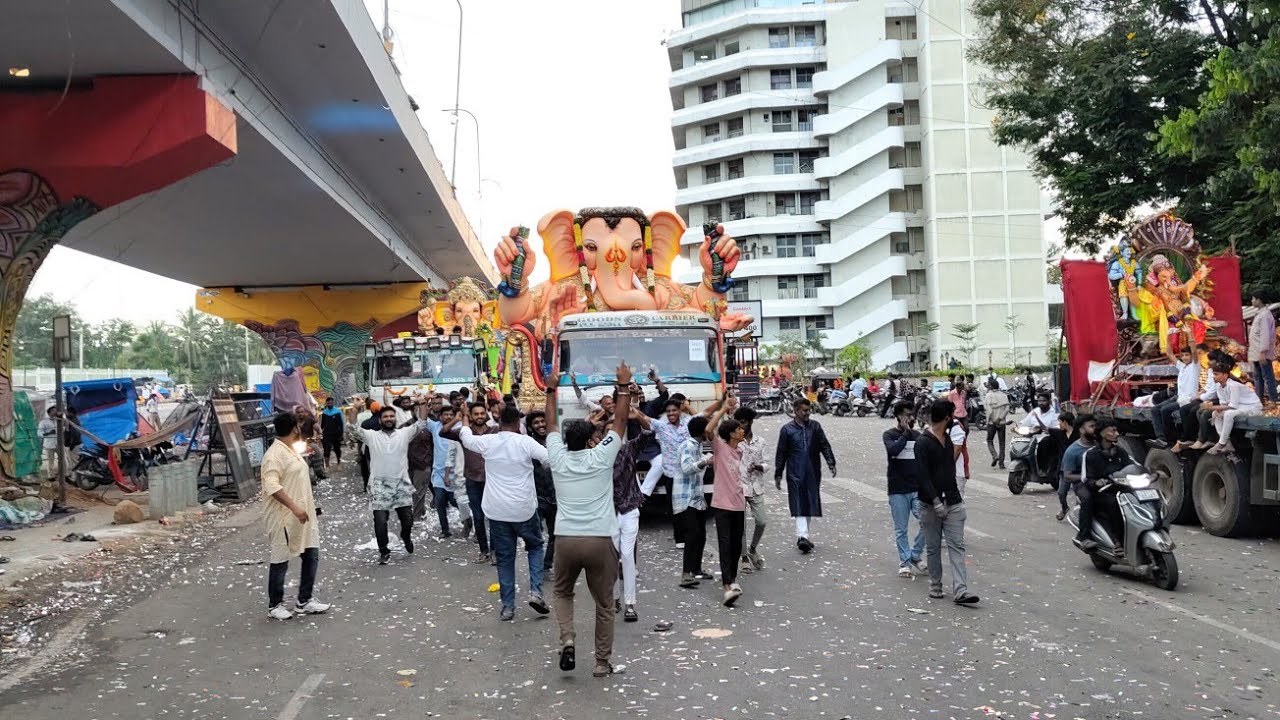 Our Ganesh🙏 Visarjan Full Hulchul🕺 At Tank bund💥 2025 || 