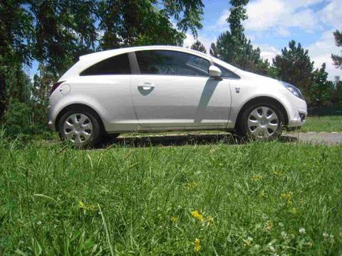 Prova Opel Corsa scheda tecnica opinioni e dimensioni 1.3 ...