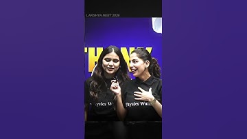 Yashika Mam in Samapti Mam Class❤️ #pw #physicswallah #neet