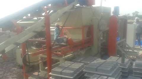 Fully Automatic Fly Ash Brick Machine with Automatic Pallet Stacker - ENDEAVOUR-i