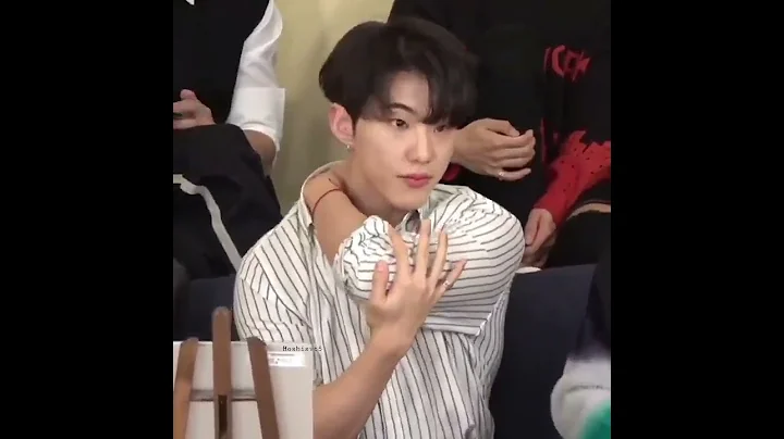 Pretty Pretty Hosh 😀🥰 #hoshi #seventeen #carat #shorts #tiktok #kpop #svt