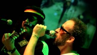 Lucas Santtana e Moraes Moreira - Eu Sou o Caso Deles