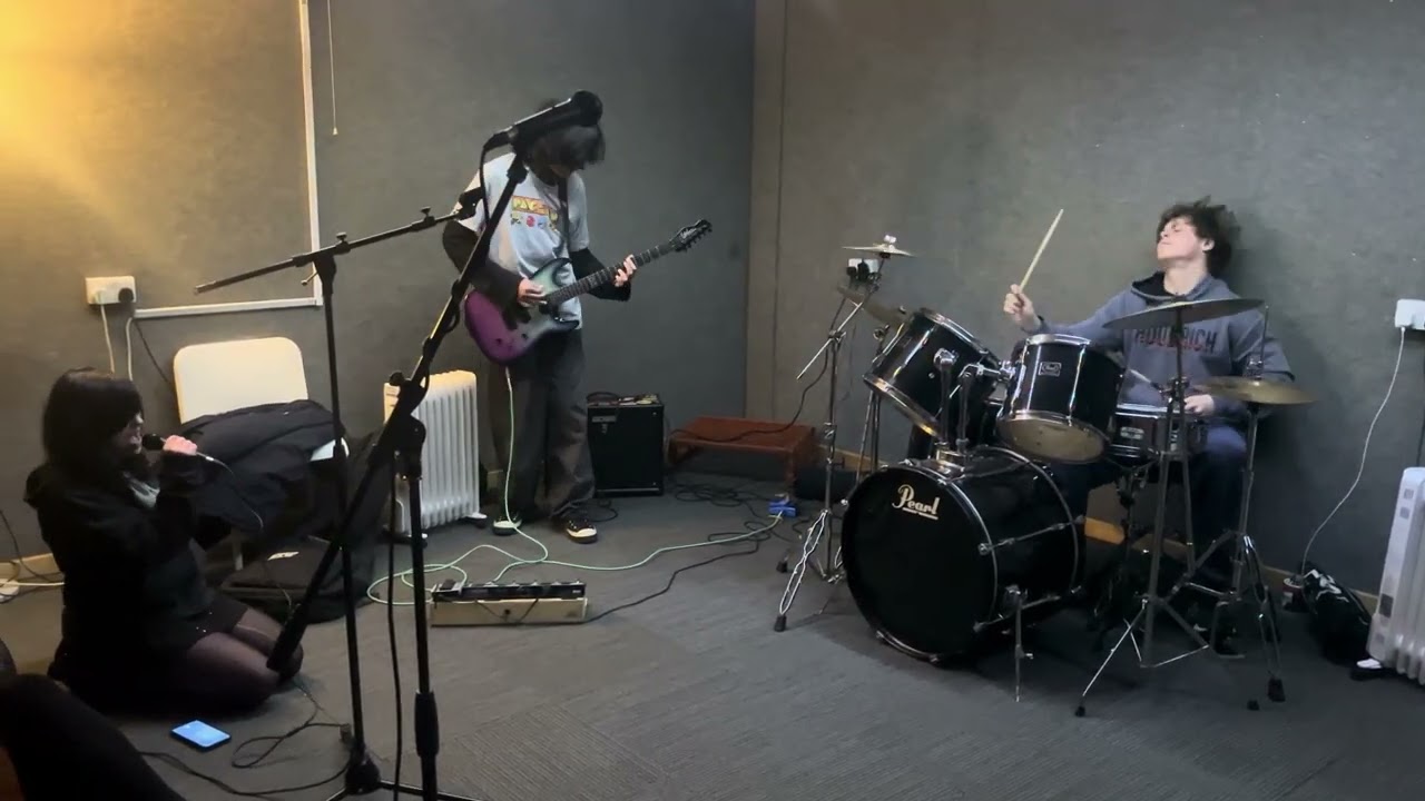 In the middle of the night is so sigma 