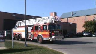 Toronto Fire Services Aerial 133 Responding
