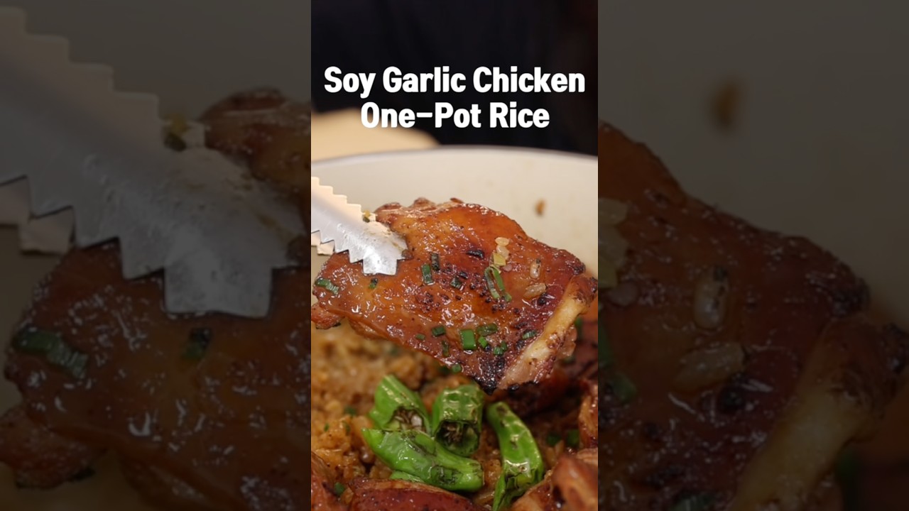 Soy Garlic Chicken One-Pot Rice That Can Feed Your Whole Family! 🔥