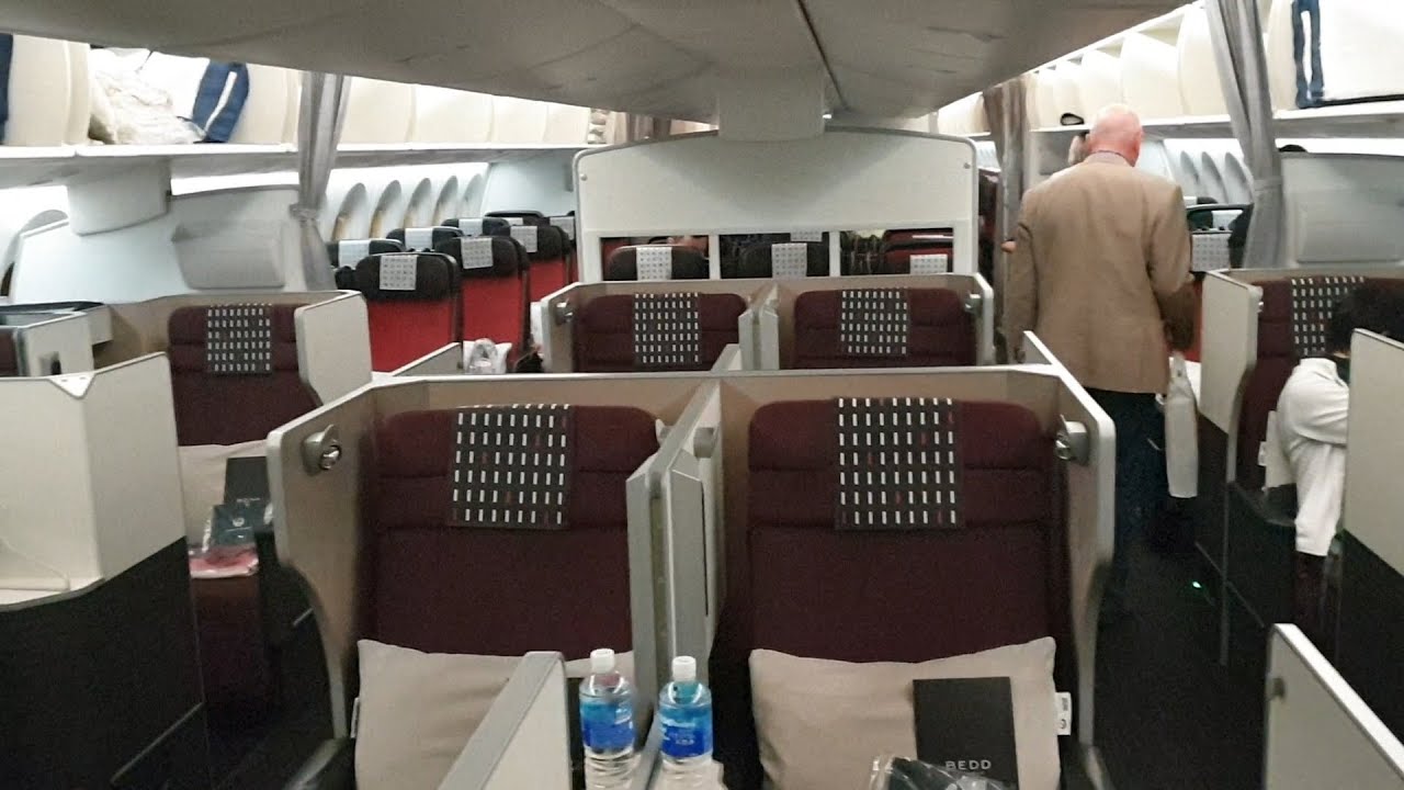 Japan Airlines Tokyo to Sydney B7879 Dreamliner Business Class
