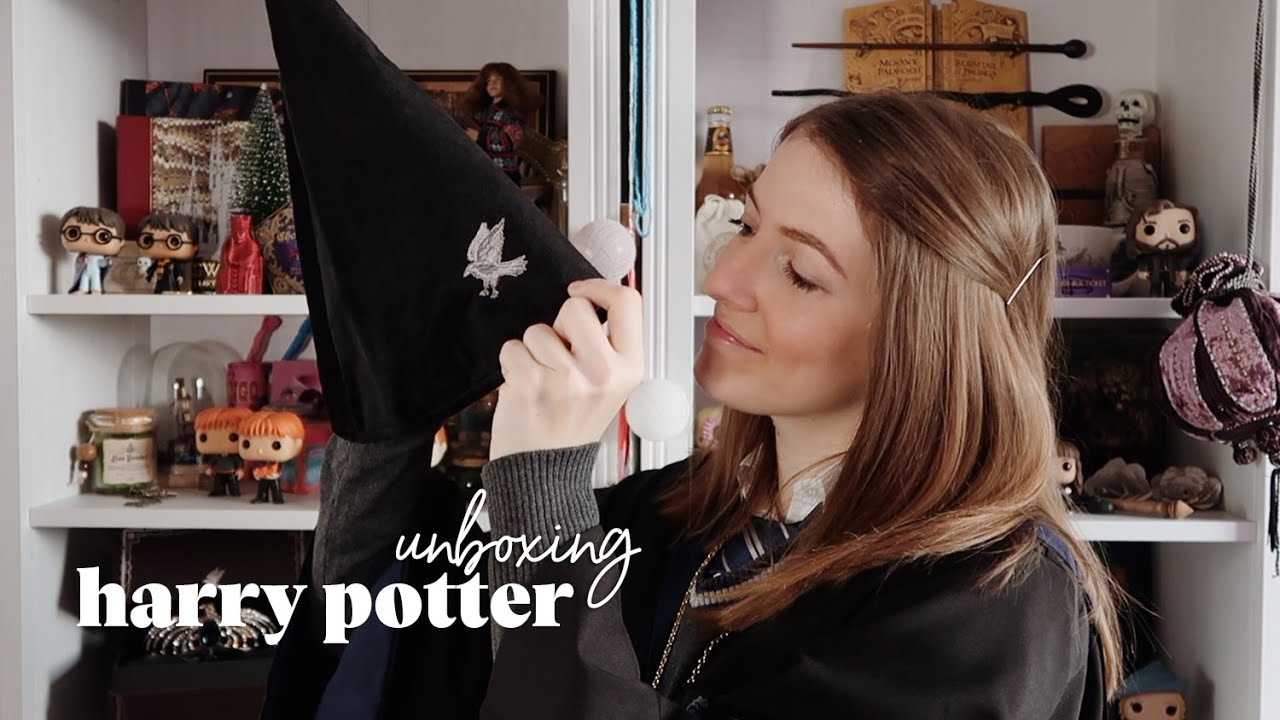 UNBOXING HARRY POTTER CINEREPLICAS | Comment se transformer en élève de Poudlard