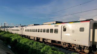 146次自強號(3000特仕車)通過