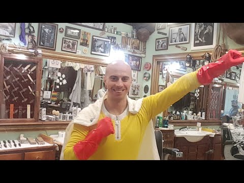 LIVE - 💈 Saitama get shaved at Lucca Comics 2017 - ASMR Barber - One Punch Man