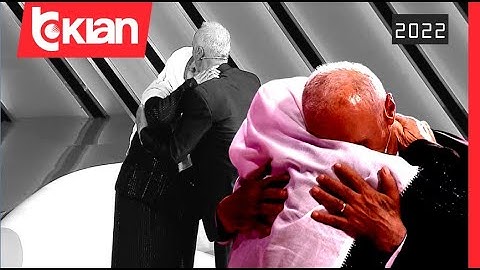 Nëna e paragjykuar gjithë jetën, djali: Do më kesh gjithmonë pranë