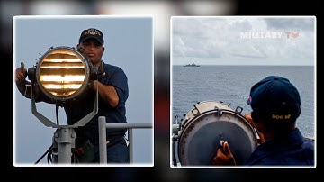 Hoe communiceren oorlogsschepen wanneer radiocontacten uit zijn?