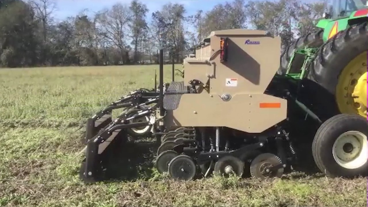 Remlinger 2300 Series NoTill Drills YouTube