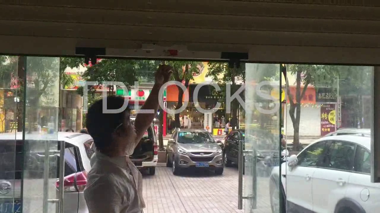 Security Shutter Lock with stop detective functions-2