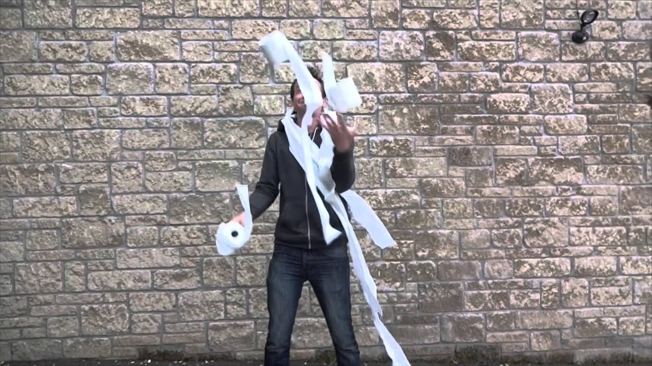 This Guy Can Juggle Anything - YouTube