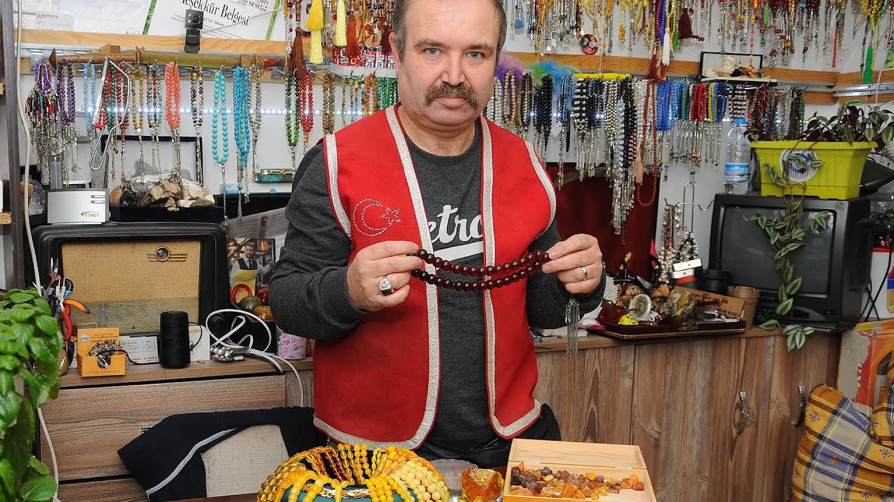 200 bin liralık kehribar tespih