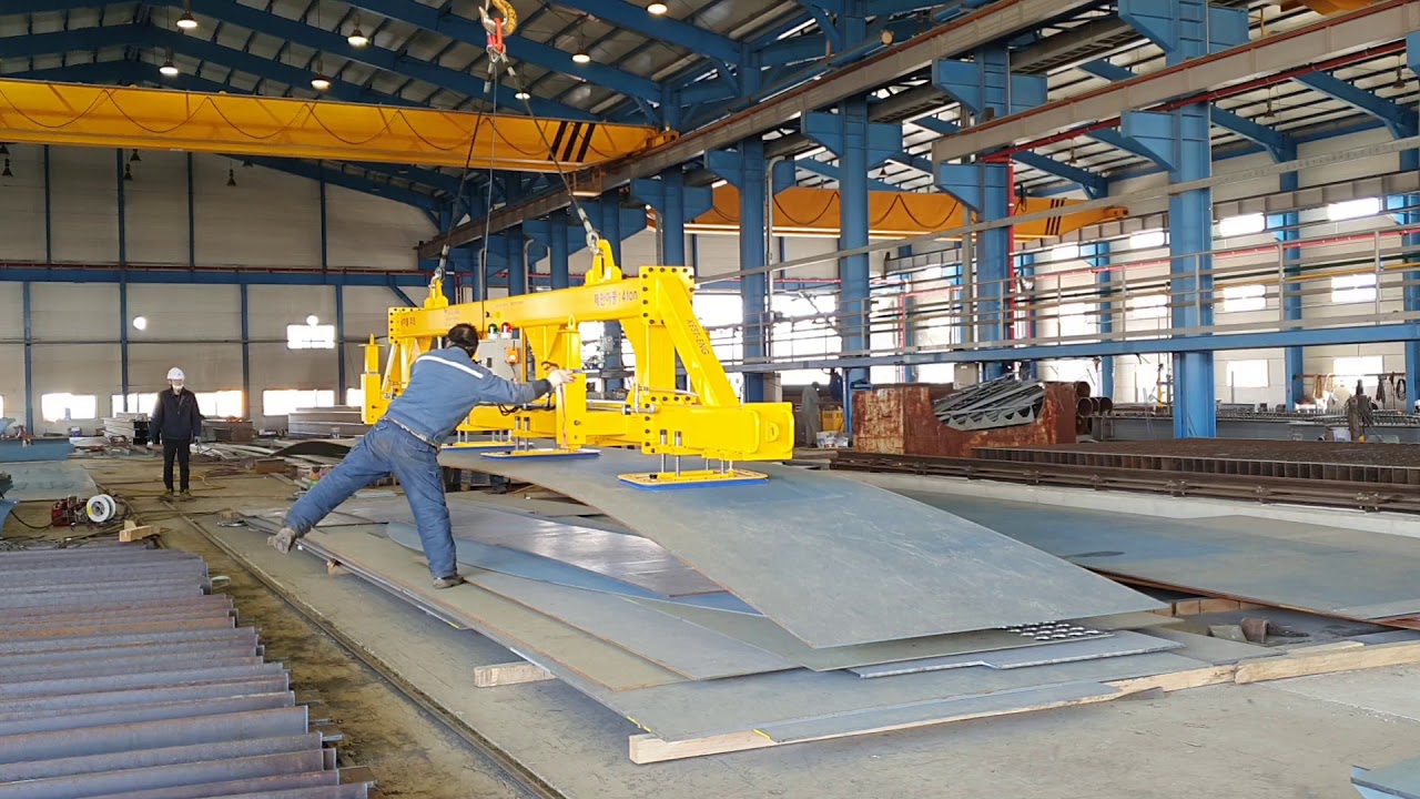 진공흡착 철판이송기 (주)키스트이엔지 www.kesteng.com 문의전화 02-3412-8268