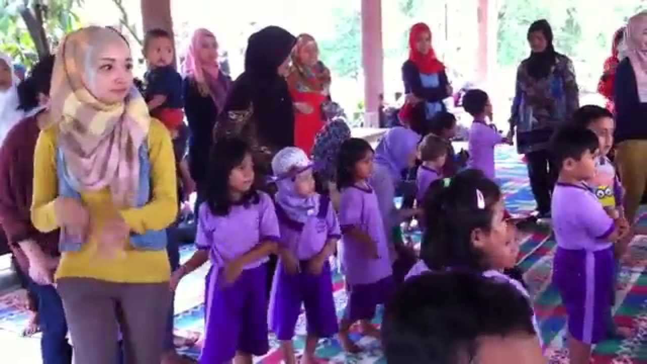 20 gambar kostum  nari anak  tk  lucu Lucu Sekali Ayo Ketawa