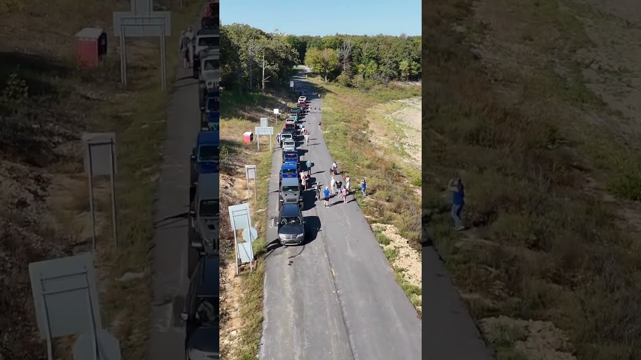 The Jeep Crew lined up for Peel Ferry! 