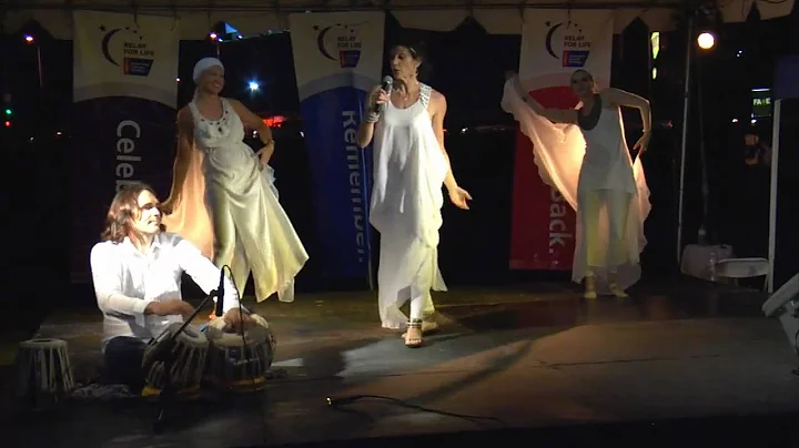 Healing Mantras Sheri Watson sings Gobinday Mukand...