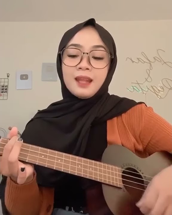 story wa regita echa