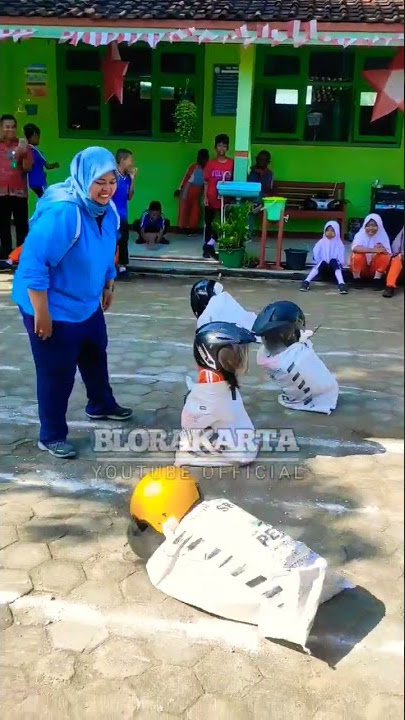 Heboh..!! Lomba Unik Agustusan [Story WA]