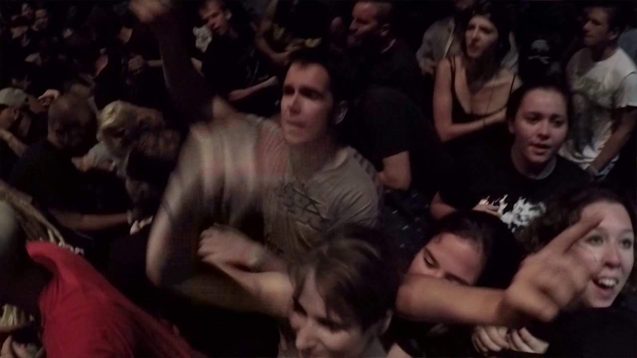 IGNITE - Know Your History (Multicam) live at Punk Rock Holiday 1.7