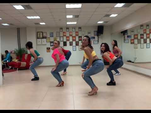 Bachata Ladies •
