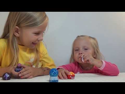 Николь и Алиса распаковывают игрушки Головоломка (на русском языке) inside out