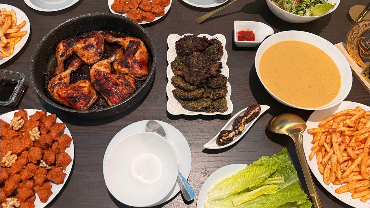 طبختنا اليوم عجه عاطونا افكار للطبخ 