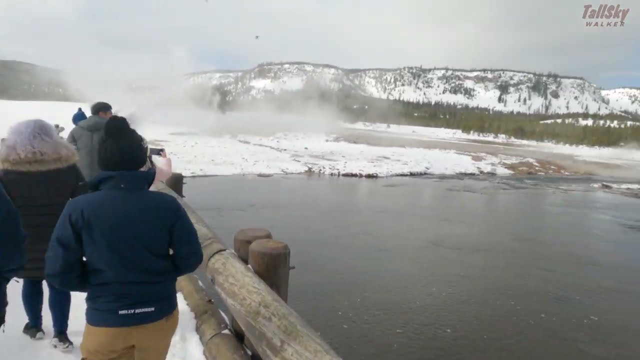 Winter Snowcoach In Yellowstone National Park - YellowstoneVacations.com (02/2023)