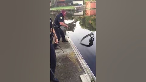 Police Officers to the Alligator Rescue