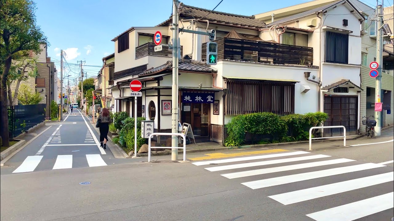 【4K 】Ueno to Nippori walking / autumn walk in Tokyo Japan