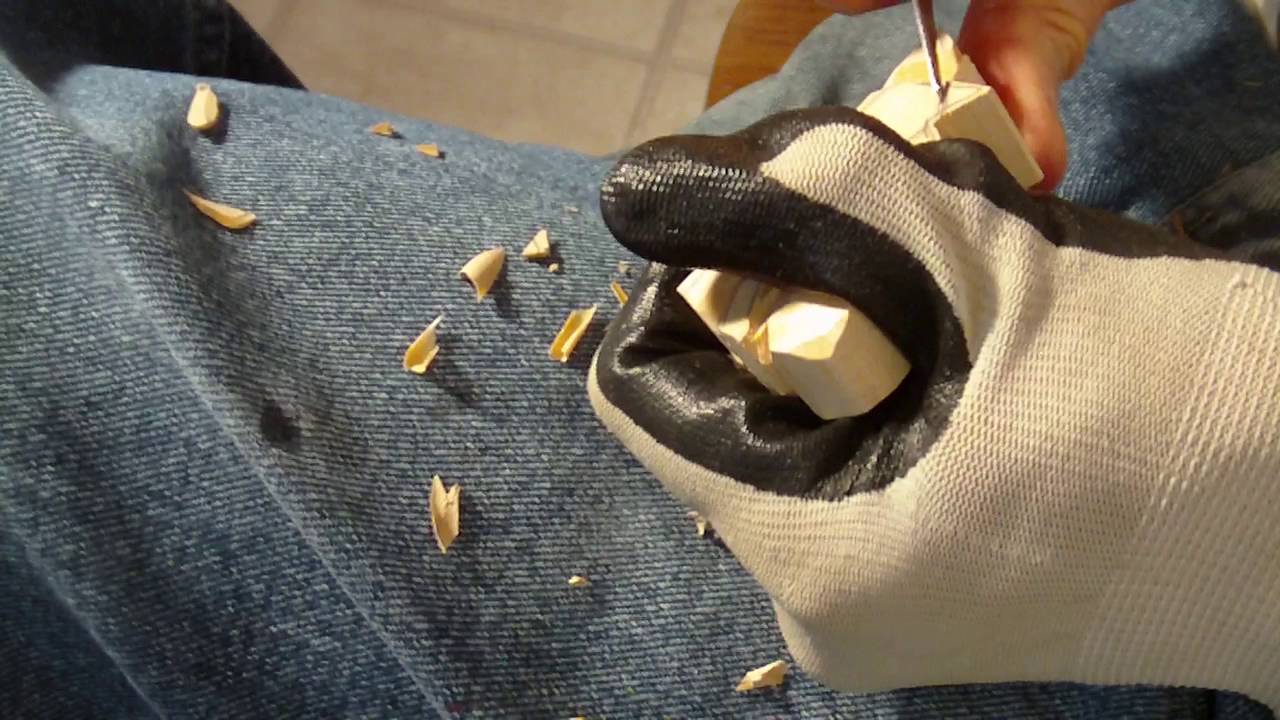 Whittling The Minature Cat Part 1