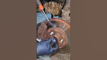 Mechanic tricks and tips/axel nut removal #MECANIC #shortsvideo #SHORT #shortsvideo #viralvideo