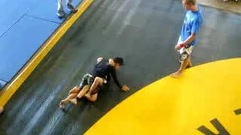 DAVID VANPATTEN/RIVERS...  SUBMISSION WIN BY ARMBAR