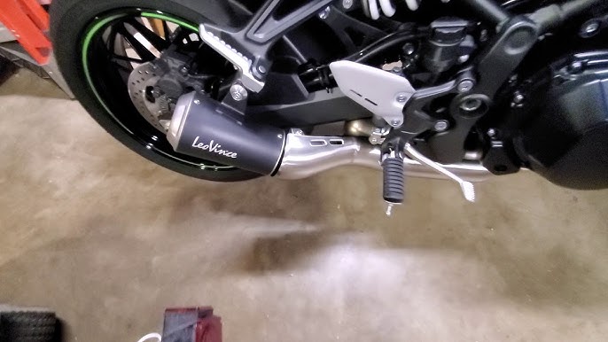 LeoVince LV-10 Slip-On Exhaust Kawasaki Z900RS / Cafe 2018-2023