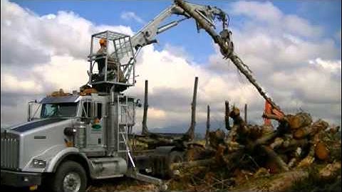 Kenworth Self Loading Logging Truck  pt 1