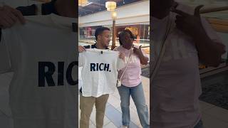 Mama been Out here promoting HARD🔥