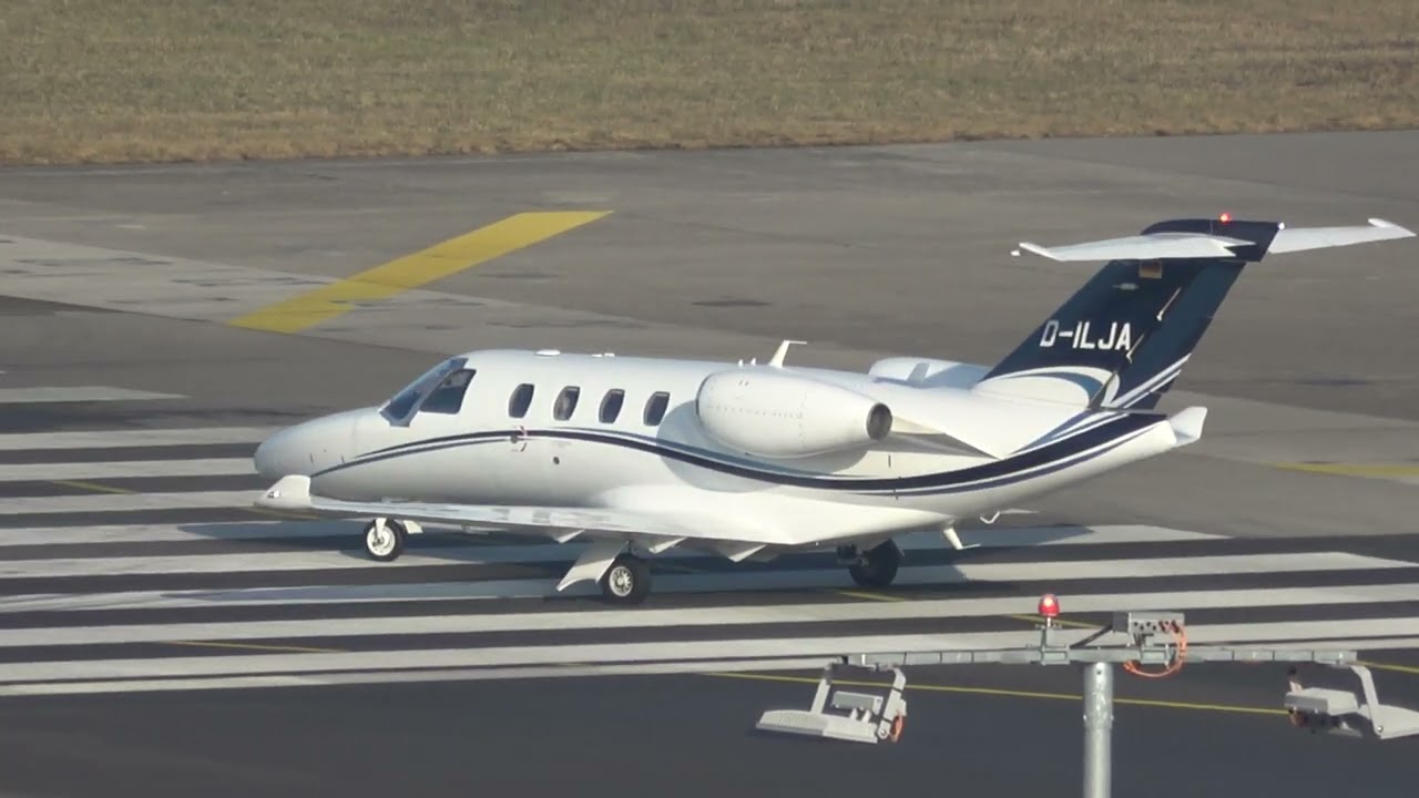 CITATION C525 D-ILJA DEPARTING ZURICH 20-1-2026 WEF - YouTube