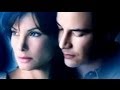 Sandra bullock  keanu reeves  dont know why