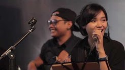 Chrisye - Cintaku versi Keroncong Pop (Covered by Remember Acoustic)  - Durasi: 4:27. 