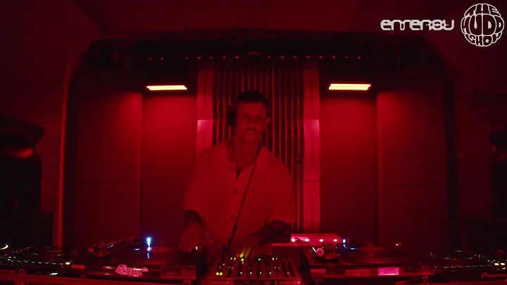 LVCA | themuddshow x enrenou artists x Les Enfants Brillants