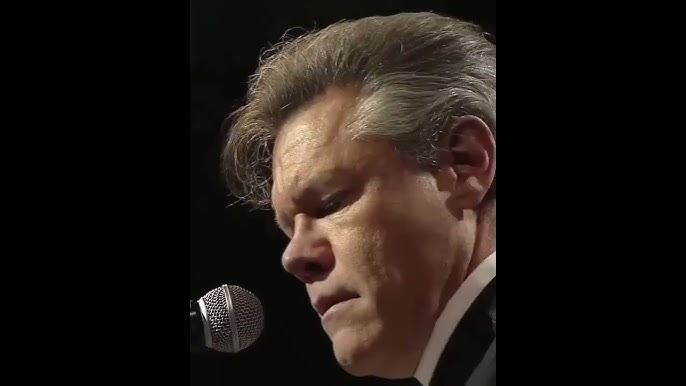 Randy Travis performs "Amazing Grace" in loving memory of George Jones at  the Opry. #CountryMusic