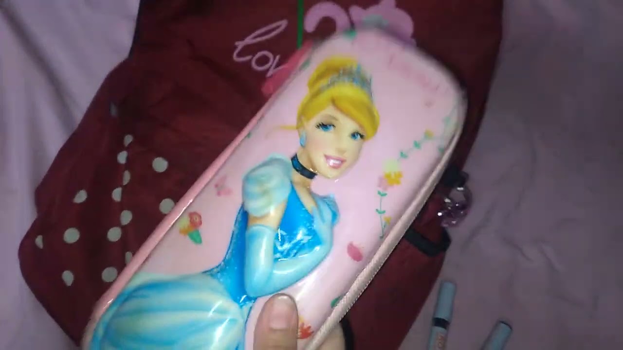 ماذا يوجد فى حقيبتى المدرسية ✏️📚 تجهيز شنطة المدرسة ومحتويات الpencil case